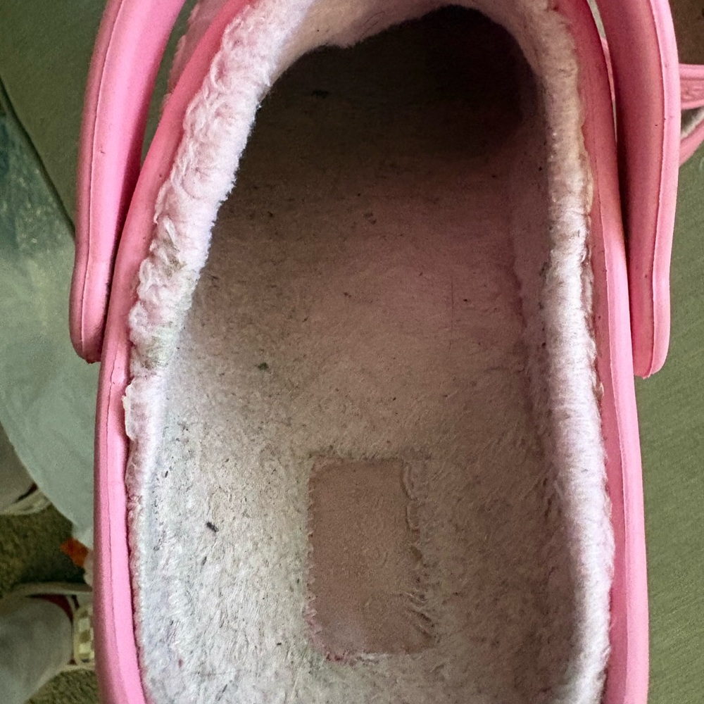 Pink Crocs - Picture 4 of 5